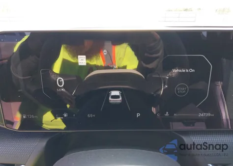 2025 Kia K4 Gt-Line z USA, uszkodzony, nr VIN 3KPFW4DE5SE044785